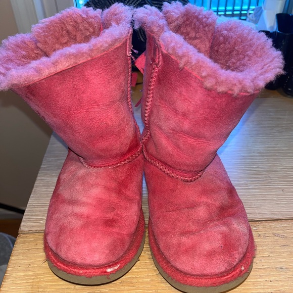 Toddler Ugg boots pink size 10 - Picture 1 of 12
